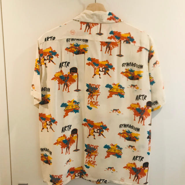 AKTRアロハシャツ by Satoshi's shop｜ラクマ ホワイト&ブラックの通販 豊富な新作