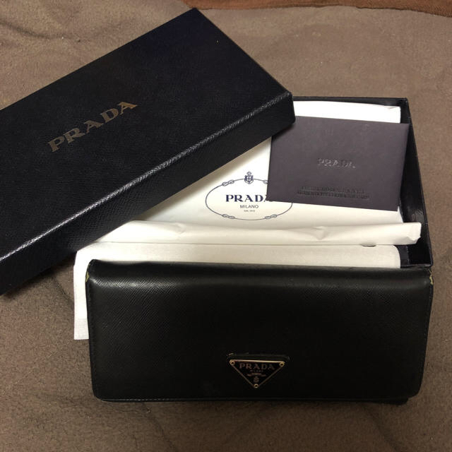 PRADA(プラダ)のPRADA長財布✴︎MASA様専用✴︎ レディースのファッション小物(財布)の商品写真