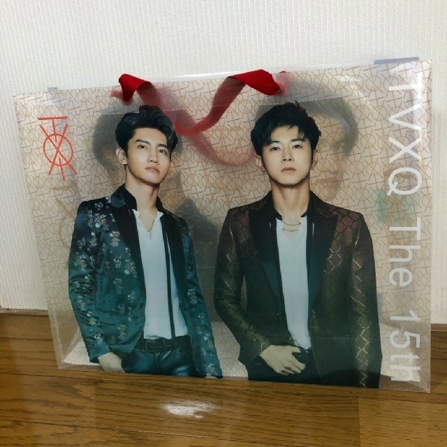 東方神起(トウホウシンキ)の東方神起 15周年記念バッグ エンタメ/ホビーのCD(K-POP/アジア)の商品写真