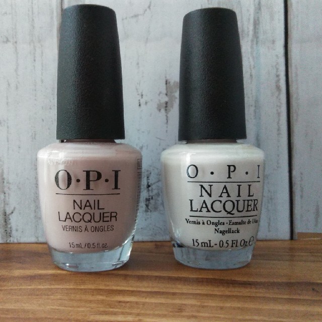 OPI(オーピーアイ)のOPI ネイルポリッシュ　2本セット コスメ/美容のネイル(マニキュア)の商品写真