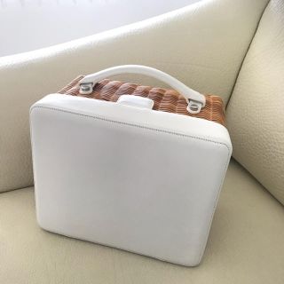 FOXEY(かごバッグ/ストローバッグ)のフリマアイテム一覧 FOXEY(かごバッグ/ストローバッグ)のフリマアイテム一覧