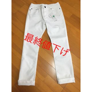 イッカ(ikka)のikka 新品ホワイトストレッチデニム(デニム/ジーンズ)