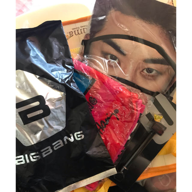 BIGBANG(ビッグバン)のBIGBANGコンサートグッズ エンタメ/ホビーのCD(K-POP/アジア)の商品写真