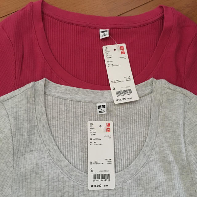 UNIQLO(ユニクロ)の新品未使用☆UNIQLO  リブ UネックT レディースのトップス(カットソー(半袖/袖なし))の商品写真