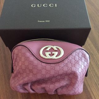 グッチ(Gucci)のGucci 化粧ポーチ 美品(ポーチ)