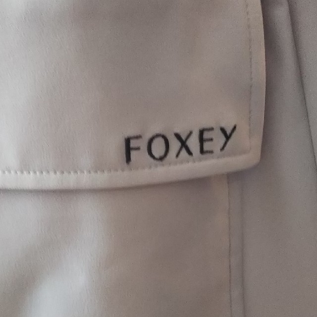 【お気にいる】 FOXEY - [新品未使用タグ付き] FOXEY レイニーフードコート 40 ロングコート - www.proviasnac