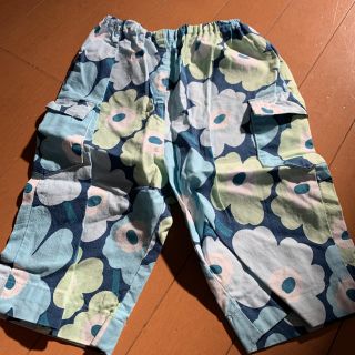 マリメッコ(marimekko)のmarimekko  ハンドメイド ウニッコ柄カーゴポケットハーフパンツ 110(パンツ/スパッツ)