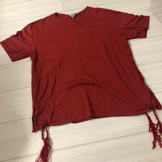 アンユーズド(UNUSED)のunused red デザイン フリンジ Tシャツ 着画あり (Tシャツ/カットソー(半袖/袖なし))