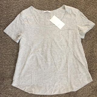 ザラ(ZARA)の【新品】ZARAのTシャツ(Tシャツ(半袖/袖なし))