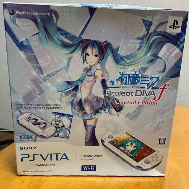 PlayStation Vita(プレイステーションヴィータ)のPsvita Wi-Fiモデル 初音ミク 未使用 エンタメ/ホビーのゲームソフト/ゲーム機本体(携帯用ゲーム機本体)の商品写真