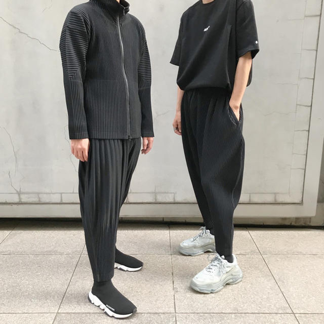 超歓迎通販】 ISSEY MIYAKE - ISSEY MIYAKE パンツ（その他） メンズの