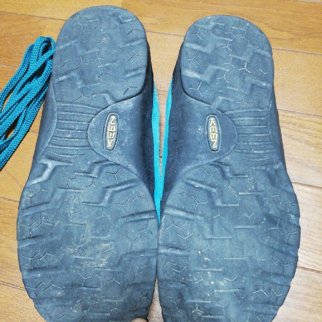 KEEN(キーン)のkeen  jasper  blue coral　キーン ジャスパー メンズ メンズの靴/シューズ(スニーカー)の商品写真