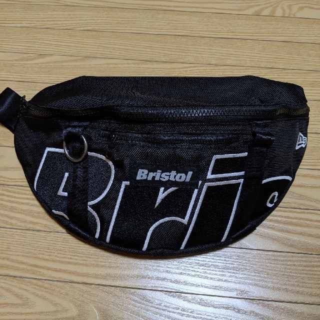 fc real bristol ✕new era ウエストバッグ