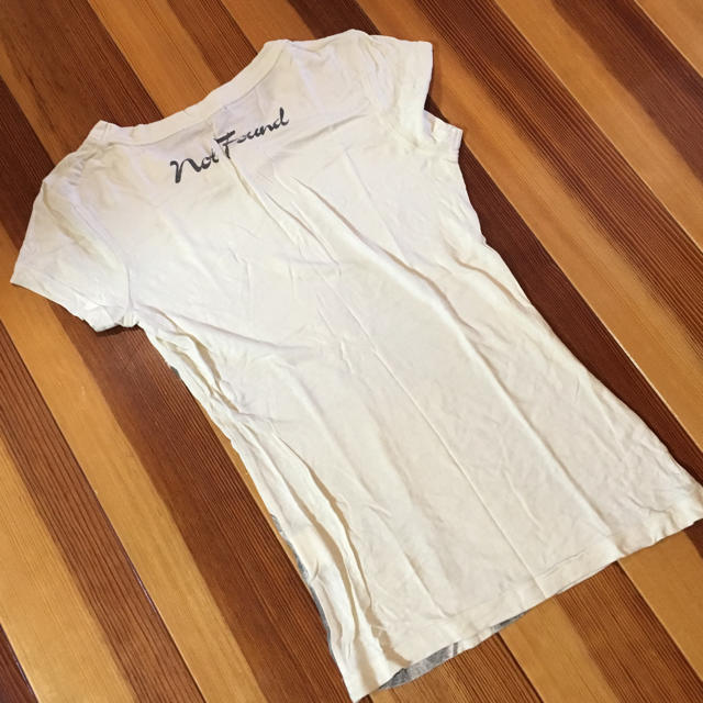 SLY(スライ)のスライ ガールズプリントＴee レディースのトップス(Tシャツ(半袖/袖なし))の商品写真