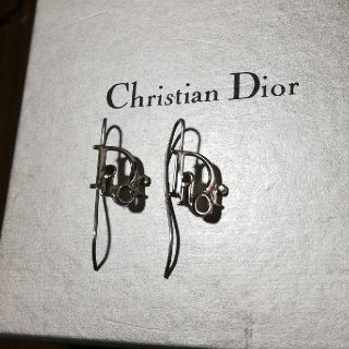 クリスチャンディオール(Christian Dior)のディオール　ピアス(ピアス)