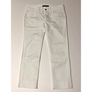 ザラ(ZARA)のZARA  WOMAN クロップドパンツ ストレッチ 白 Sサイズ(カジュアルパンツ)