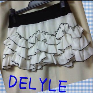 デイライルノアール(Delyle NOIR)のお取り置き《DELYLE》フリルスカート(ミニスカート)