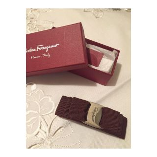 サルヴァトーレフェラガモ(Salvatore Ferragamo)のFerragamo リボンバレッタ(バレッタ/ヘアクリップ)