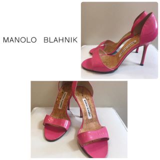 マノロブラニク(MANOLO BLAHNIK)のつぐみ様専用ページです♡マノロブラニク  ピンクレザー  サンダル(サンダル)