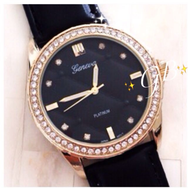✨Wキルト調レザーウォッチ✨ レディースのファッション小物(腕時計)の商品写真
