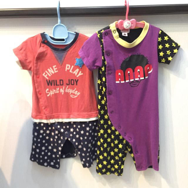 ANAP Kids(アナップキッズ)の半袖つなぎオール80 ２枚セット キッズ/ベビー/マタニティのベビー服(~85cm)(カバーオール)の商品写真