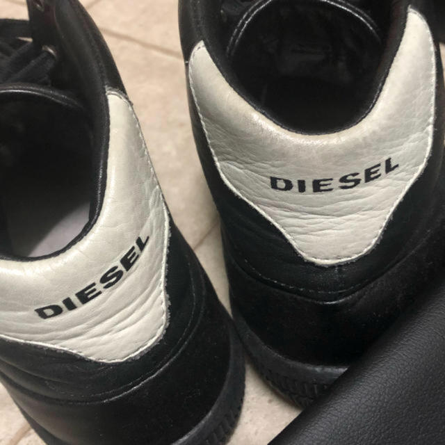 DIESEL(ディーゼル)のDIESEL 26.5 メンズの靴/シューズ(スニーカー)の商品写真