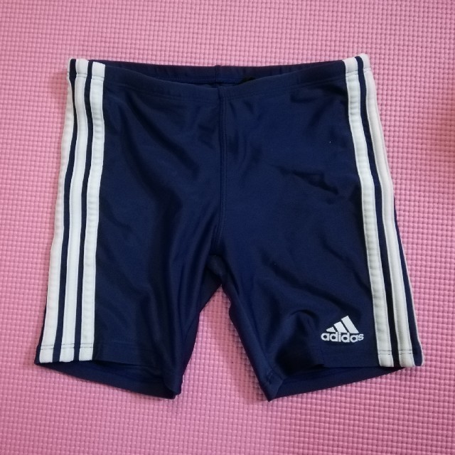 adidas(アディダス)の三児のママ様専用です♪ キッズ/ベビー/マタニティのキッズ服男の子用(90cm~)(水着)の商品写真