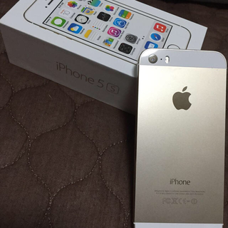iPhone5s 16GB ゴールド(スマートフォン本体)