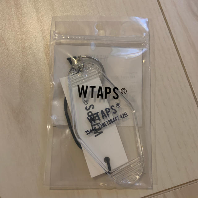 W)taps(ダブルタップス)のwtaps キーホルダー メンズのファッション小物(キーホルダー)の商品写真