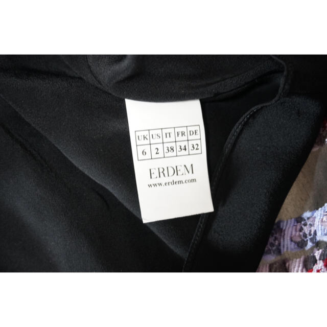 Erdem(アーデム)のErdem アーデム フラワー刺繍トップス 検)ドゥロワー   マディソンブルー レディースのトップス(シャツ/ブラウス(半袖/袖なし))の商品写真