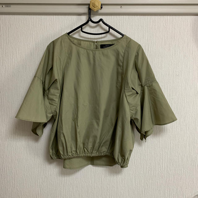 URBAN RESEARCH(アーバンリサーチ)のアーバンリサーチ フリルシャツ レディースのトップス(Tシャツ(半袖/袖なし))の商品写真