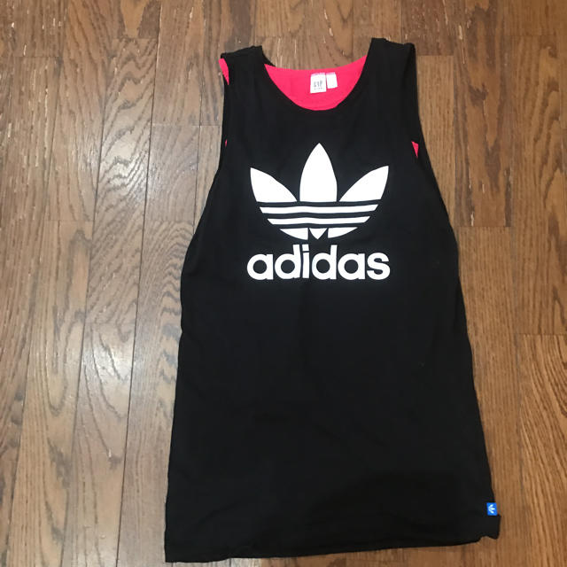 adidas(アディダス)のアディダス ワンピース XS 140 キッズ/ベビー/マタニティのキッズ服女の子用(90cm~)(ワンピース)の商品写真