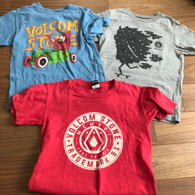 volcom(ボルコム)のVOLCOM kid's Tee キッズ/ベビー/マタニティのキッズ服男の子用(90cm~)(Tシャツ/カットソー)の商品写真