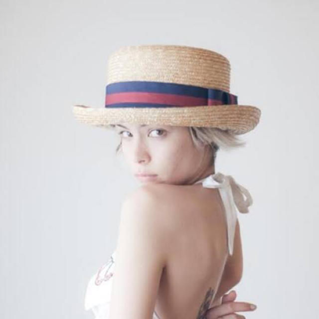 Vivienne Westwood(ヴィヴィアンウエストウッド)の【whu様専用】tea. x MAD HATTER ストローハット レディースの帽子(麦わら帽子/ストローハット)の商品写真