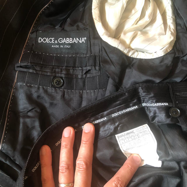 DOLCE&GABBANA(ドルチェアンドガッバーナ)のドルガバ スーツ サイズ48 ドルチェ＆ガッパーナ  黒 ブラック M Ｌ メンズのスーツ(セットアップ)の商品写真