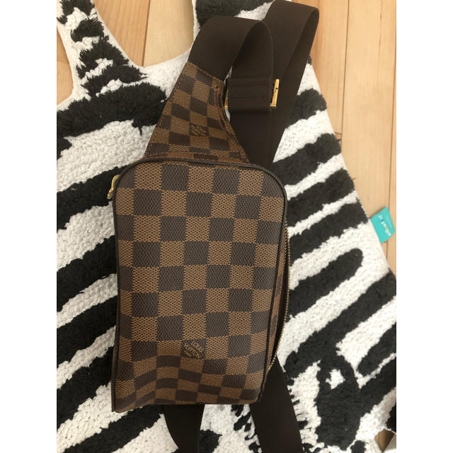 LOUIS VUITTON(ルイヴィトン)のルイヴィトン ダミエ ウエストバッグ メンズのバッグ(ボディーバッグ)の商品写真