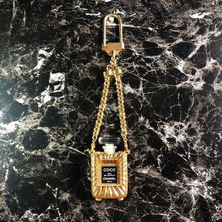 シャネル キーホルダー 香水 レディースの通販 8点 | CHANELのコスメ