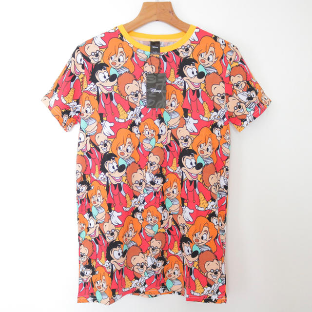 Disney レア 海外限定 マックス ロクサーヌ 総柄tシャツの通販 By ミキd ディズニーならラクマ