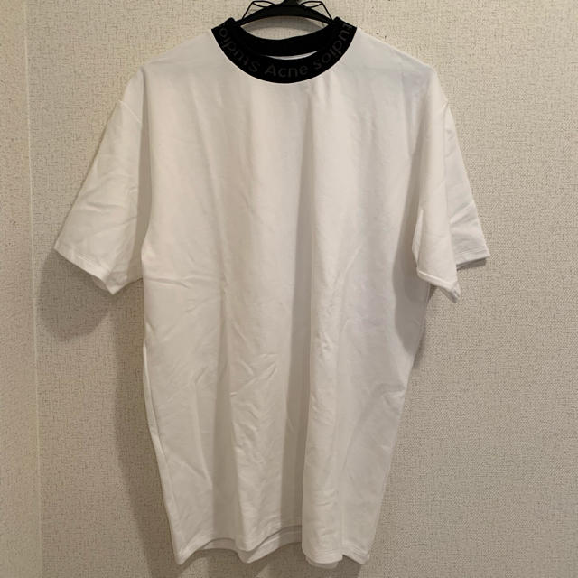 ACNE(アクネ)のAcne studios tomorrowland別注NAVID メンズのトップス(Tシャツ/カットソー(半袖/袖なし))の商品写真