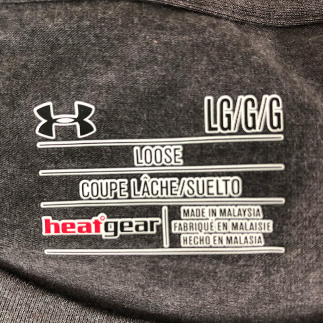 UNDER ARMOUR(アンダーアーマー)のUA プロジェクト ロック  Tシャツ 新品 Lサイズ gray メンズのトップス(Tシャツ/カットソー(半袖/袖なし))の商品写真