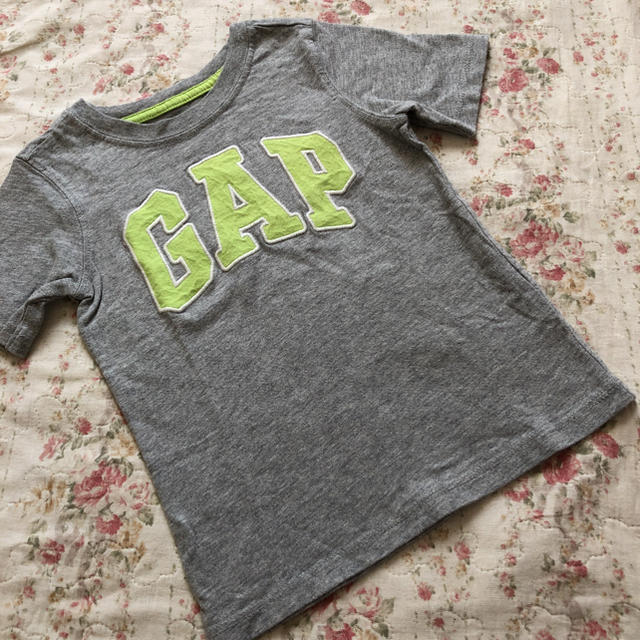 babyGAP(ベビーギャップ)のギャップ☆キッズTシャツ☆100サイズ/ペパーミントグリーン キッズ/ベビー/マタニティのキッズ服男の子用(90cm~)(Tシャツ/カットソー)の商品写真