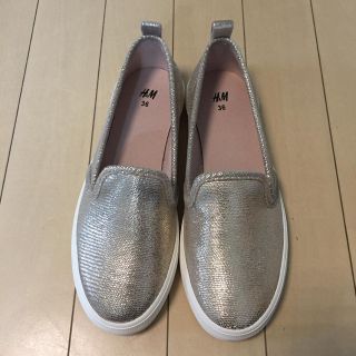 エイチアンドエム(H&M)のH&M ゴールドスリッポン 36(スリッポン/モカシン)