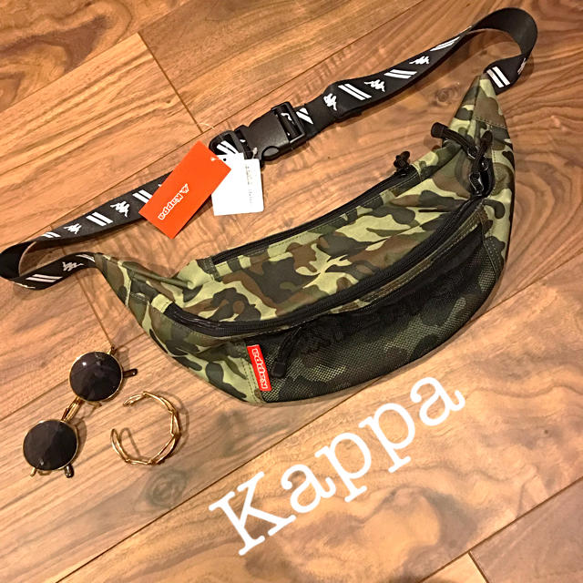 Kappa(カッパ)のナミ様専用！Kappa✞⃛カモフラ☀︎ウエストバッグ★新品 レディースのバッグ(ボディバッグ/ウエストポーチ)の商品写真