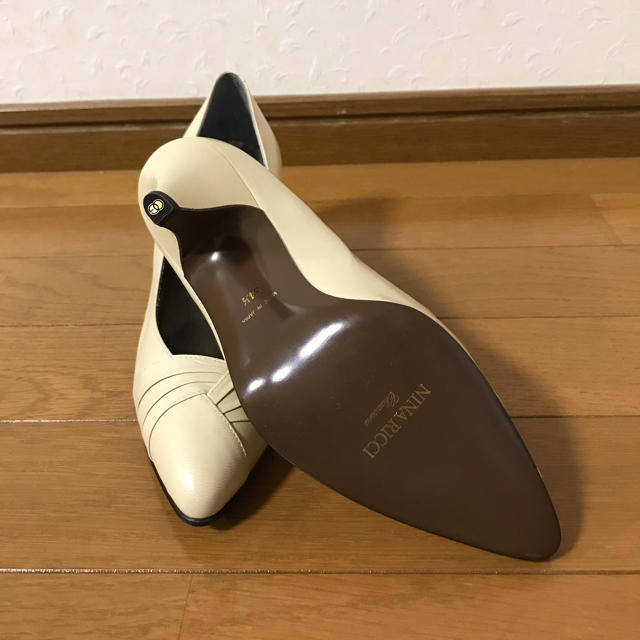 NINA RICCI(ニナリッチ)の新品★NINA RICCI パンプス レディースの靴/シューズ(ハイヒール/パンプス)の商品写真