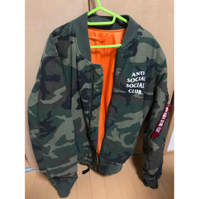 ANTI(アンチ)のassc 迷彩 ma1 半額以下 レディースのジャケット/アウター(ブルゾン)の商品写真