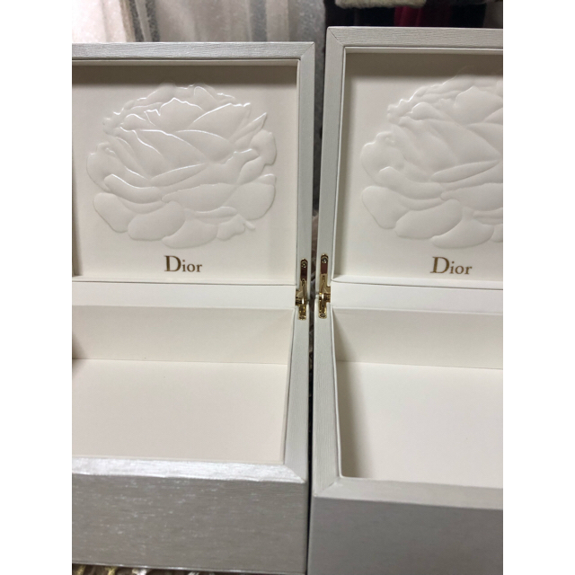 Dior - ディオール プレステージホワイトコフレのケース(ボックス)のみ 新品の通販 by のど's shop｜ディオールならラクマ