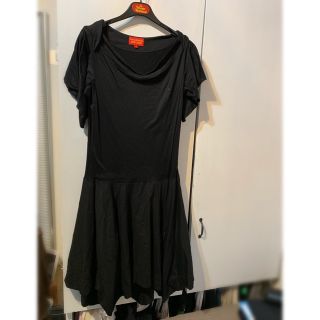 ヴィヴィアンウエストウッド(Vivienne Westwood)の【再値下げ】vivienne westwood 未使用ワンピース(ひざ丈ワンピース)