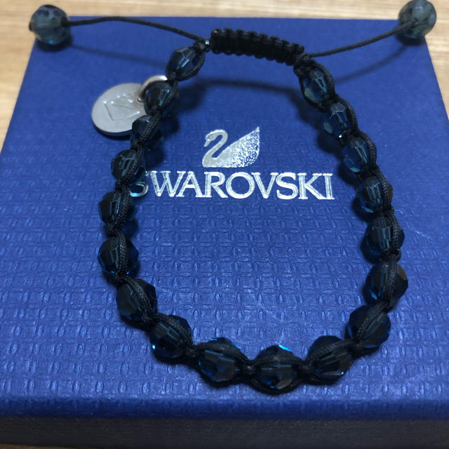 SWAROVSKI(スワロフスキー)のブレスレット レディースのアクセサリー(ブレスレット/バングル)の商品写真