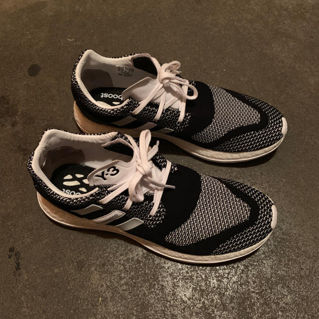Y-3 adidas pure boost - nayaabhaandi.com