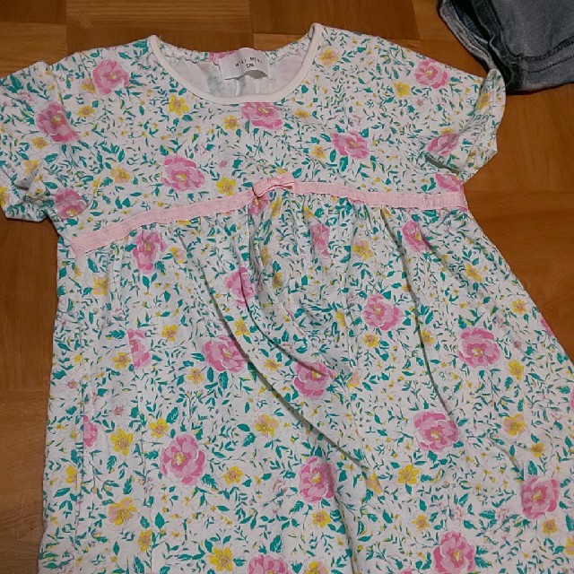 ワンピース キッズ/ベビー/マタニティのキッズ服女の子用(90cm~)(ワンピース)の商品写真